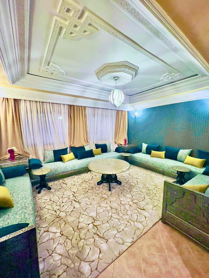 Superbe Appartement Avec Parking Gratuit Marrakesz Zewnętrze zdjęcie